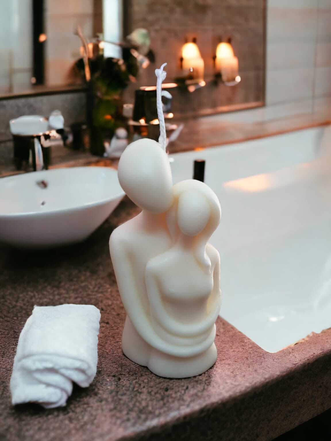 Couple shape scented candle